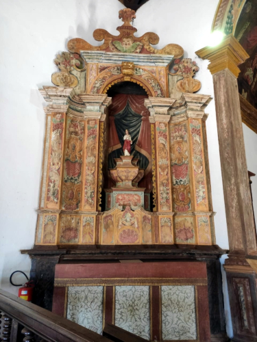 Capela de Nossa Senhora do Rosário dos Pretos. Centro, Catas Altas, Minas Grais, Brasil. Fig 4.(Fotografias de Maria Clara Caldas Ferreira, 2021)